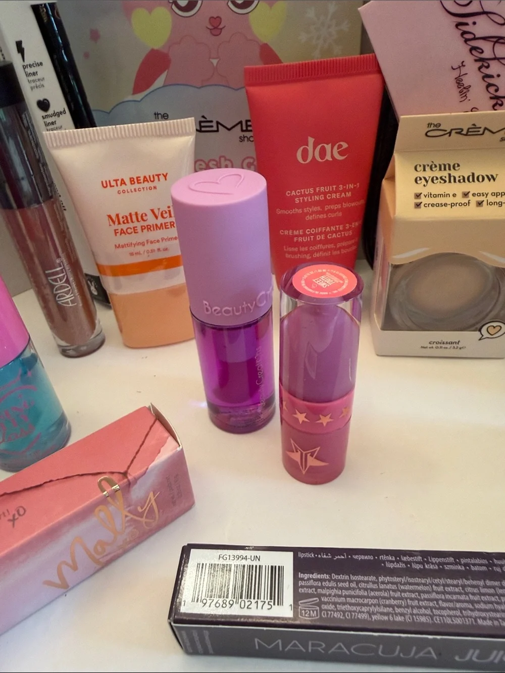 20 pieces Plus Bag Makeup and Skincare Collection